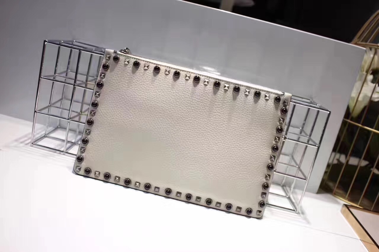 17112738��ɫ�ڶ�